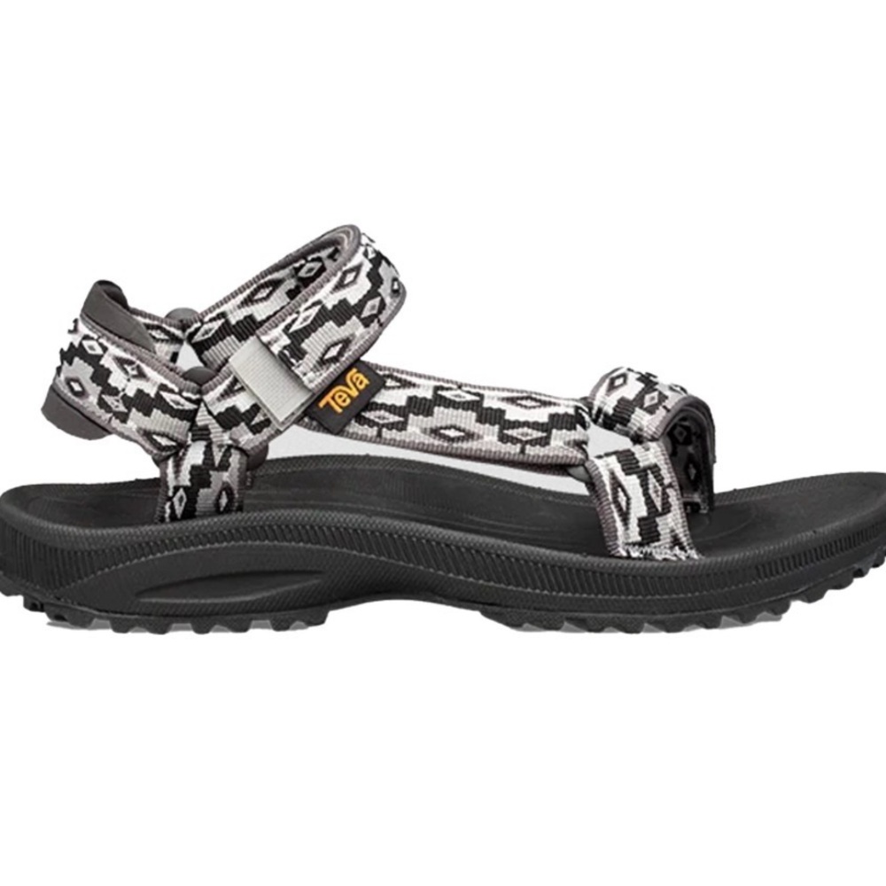 Teva women’s winsted sandals Gray Navajo western Patterned sporty casual
